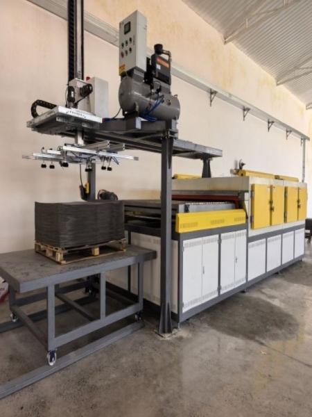 汽车内饰件加热烘箱